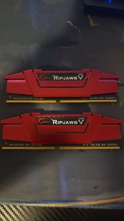 2 sticks of ddr4 rip jaw i’m willing to negotiate (specs in the description)