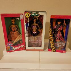 Vintage Barbie Dolls Parishian  Brazilian and Chinese  Bundle