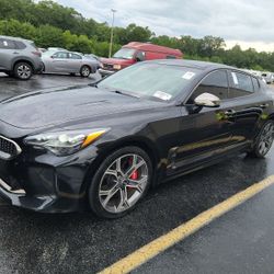 2018 Kia Stinger GT 2 