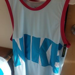 Nike Outfit TOP AND BOTTOM 