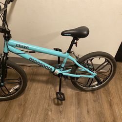 MONGOOSE TRICK BIKE ALL 4 PEGS