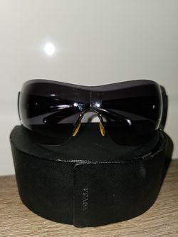 Prada Woman Sunglasses 