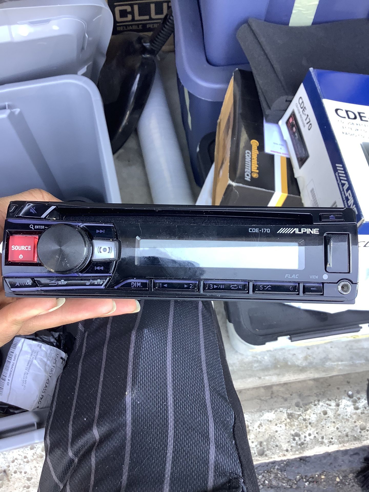 Alpine- CDE-170 Audio Receiver