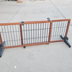 Dog/kid Gates