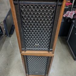 Vintage Akai SW-125 Speakers