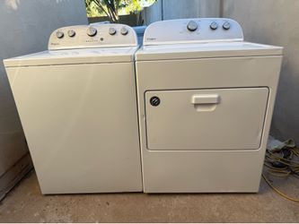 Pairs Washers & Dryer whirlpool electric