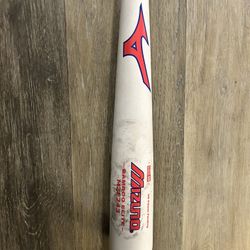Mizuno BBCOR MZE 243 Wood Bat