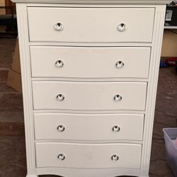 Like New White Dresser