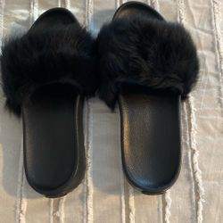 Ugg Furry Slides -size 9