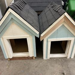 Dog houses Mad By Local High School Class