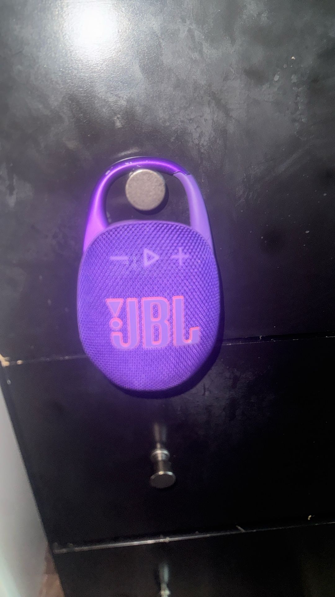 JBL speaker