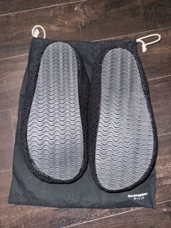 Raspberry hills slippers