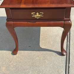 Wooden End Table With Drawer