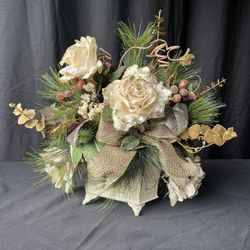 Artificial Christmas Decorative Arrangement 
