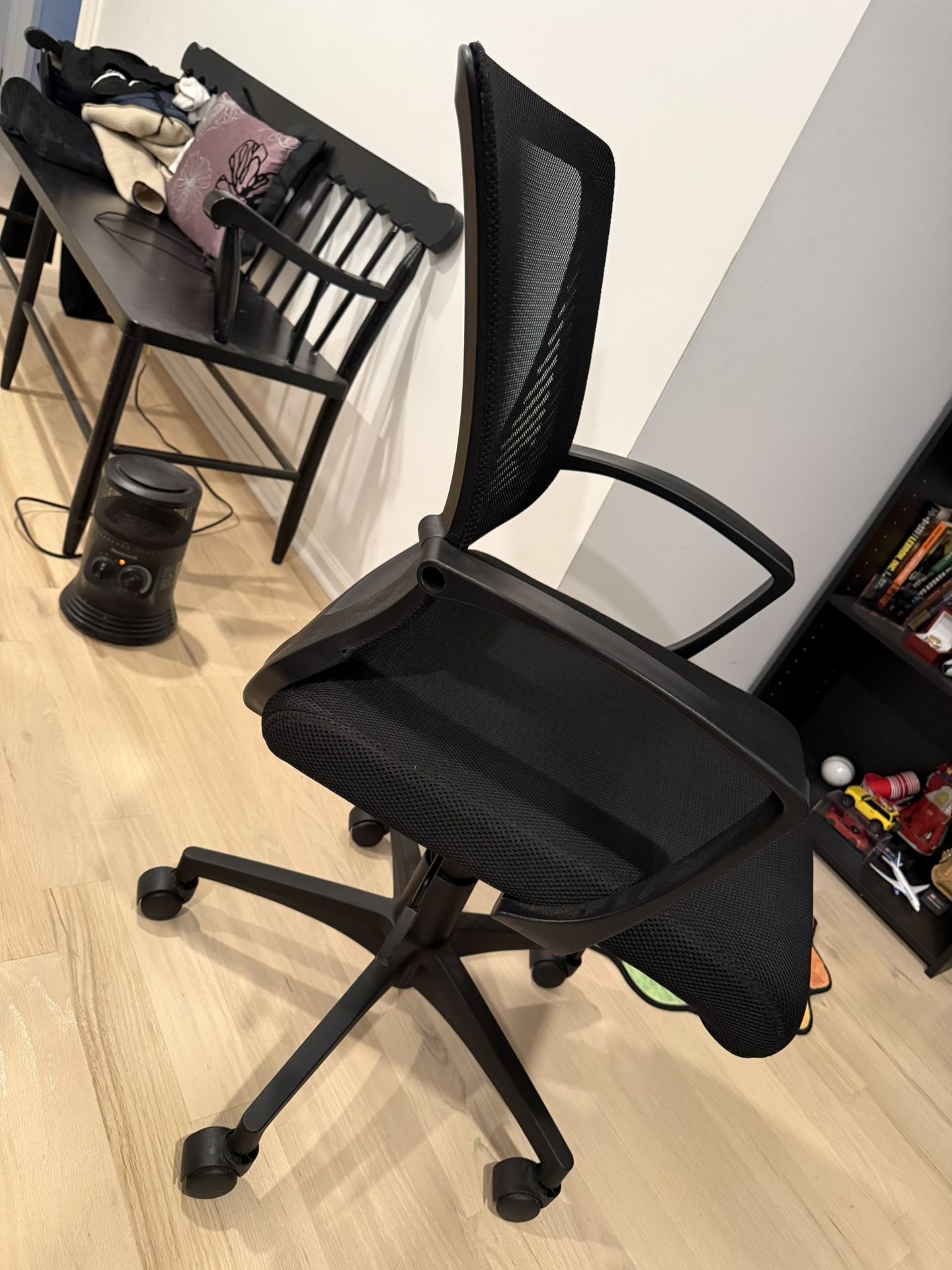 Ergonomic Office Chair 