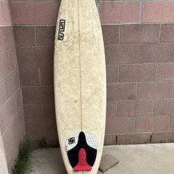 Good Condition Surfboard 