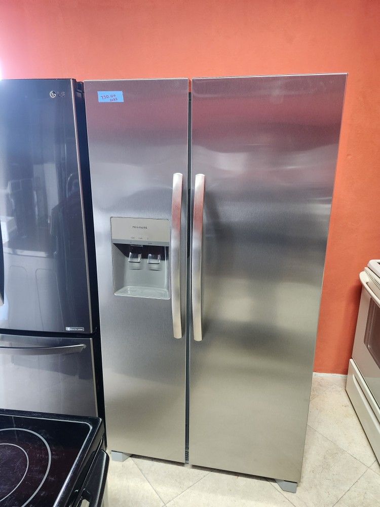 Frigidaire 2025 Refrigerator