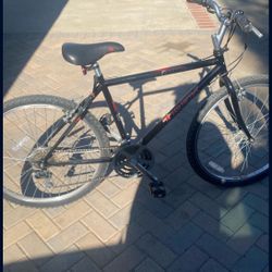 Trek 800 Sport Bike 
