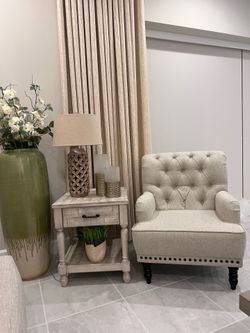 Farmhouse EndTable - Along with some accessories