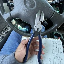 Klein Heavy Duty Pliers 