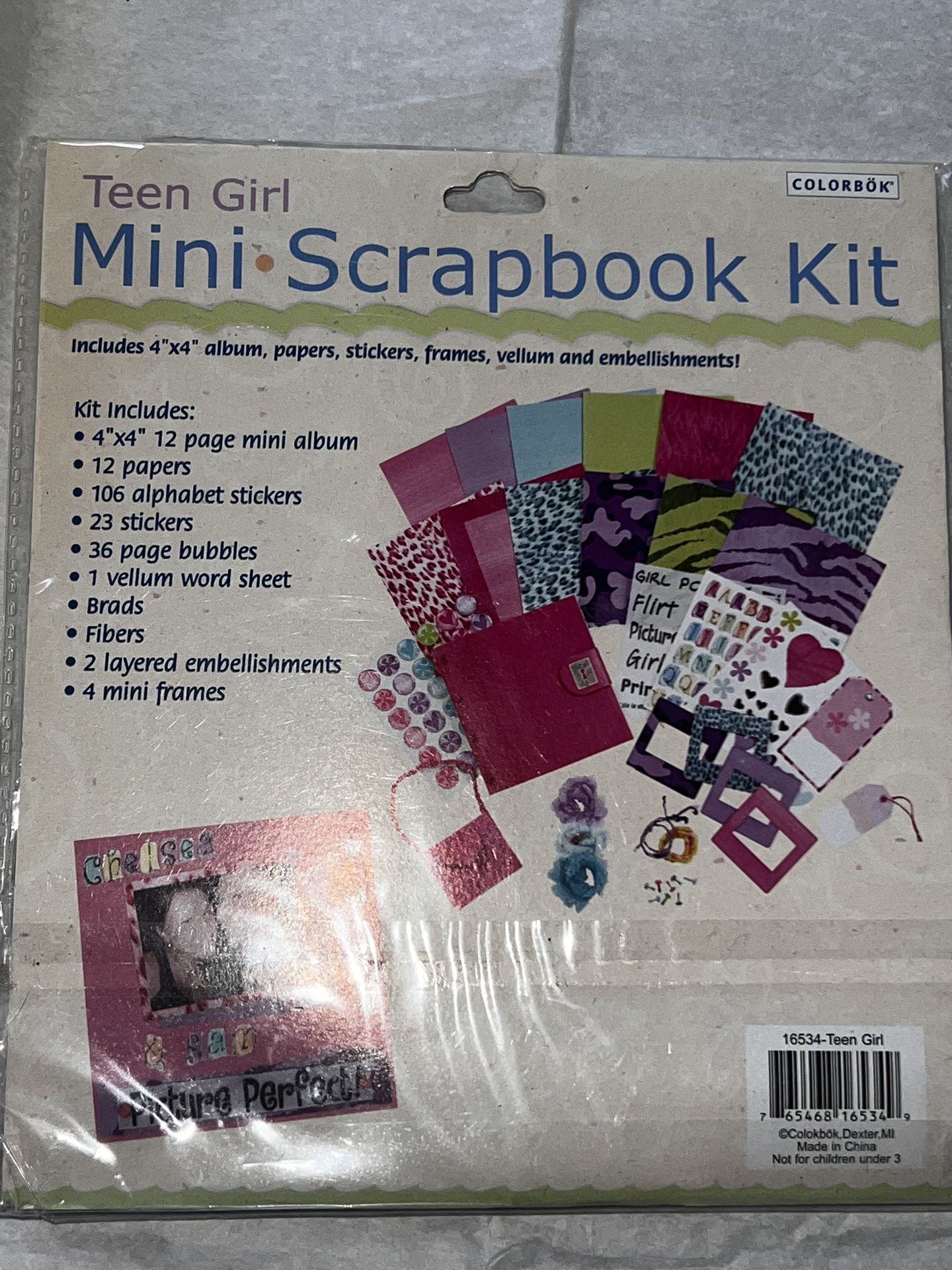 Mini Color Scrapbook Kit