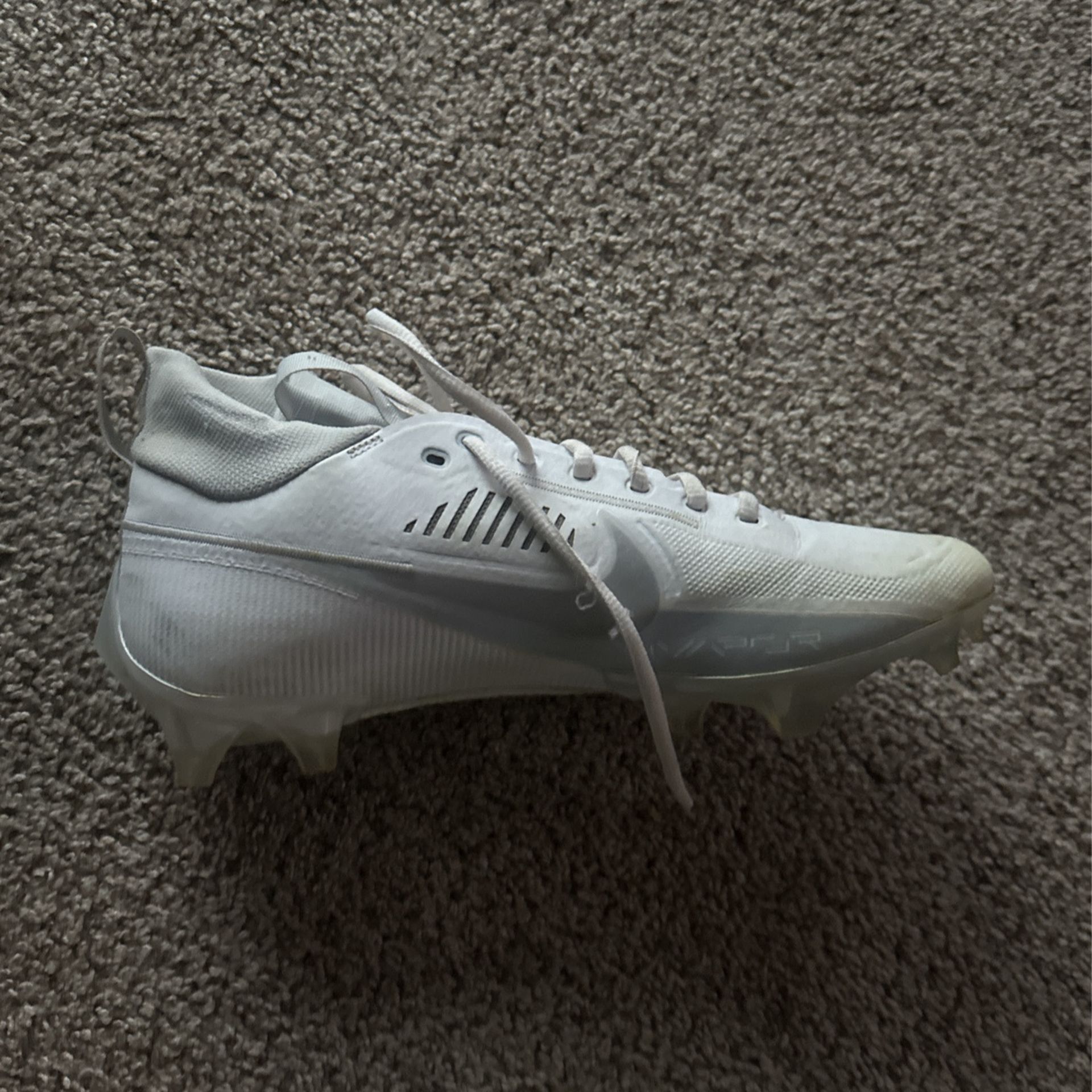 Nike Vapor Edge Pro 360 Football Cleat for Sale in San Diego, CA OfferUp
