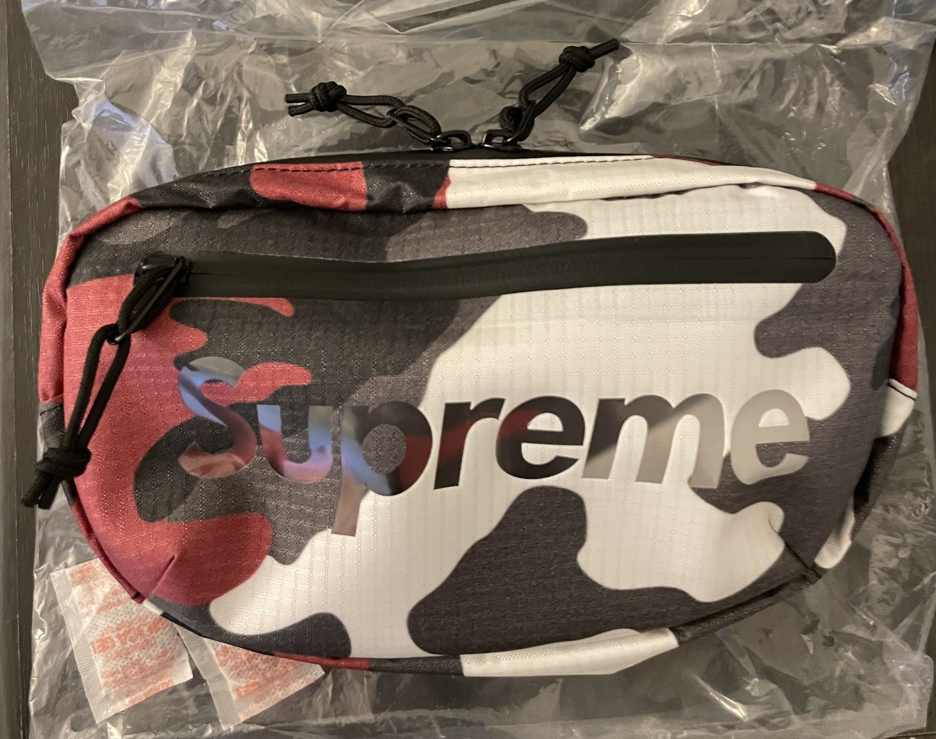 BRAND NEW SS21 SUPREME red camo waist bag