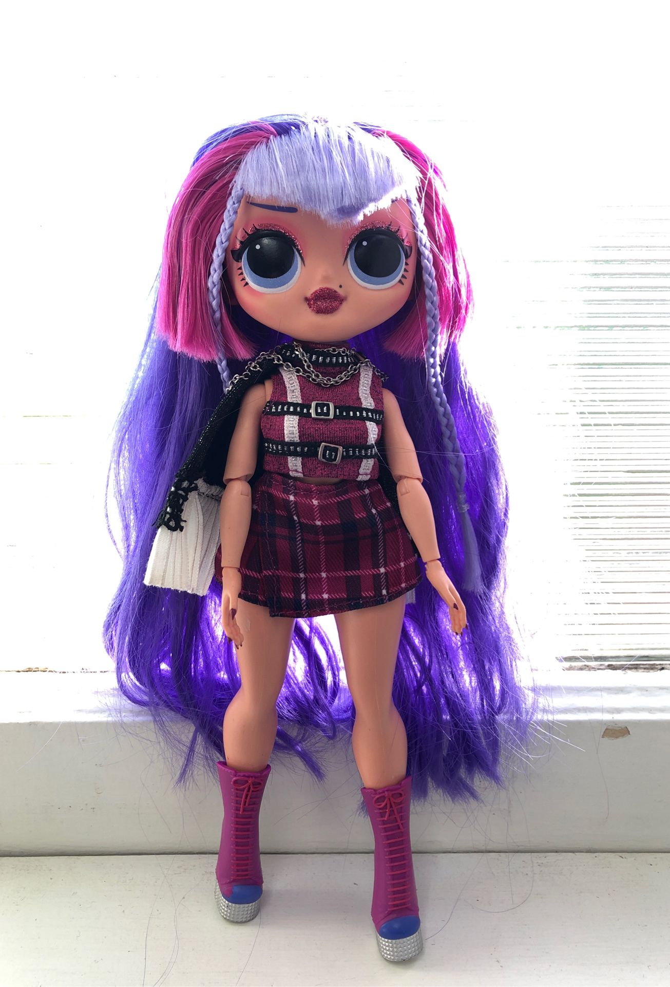 Lol OMG doll great condition