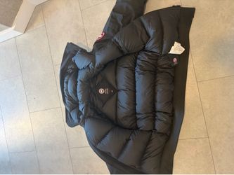 Canada Goose Chilliwack Bomber With Trim