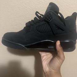 Black cat 4’s 2025 size 10 men’s need gone ASAP