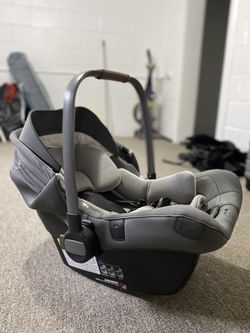 Nuna Car Seat