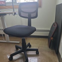 Mainstays Mesh Task Chair