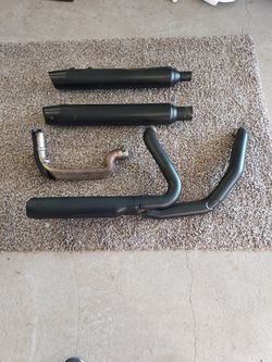 2022 Harley Davidson Stock Pipes