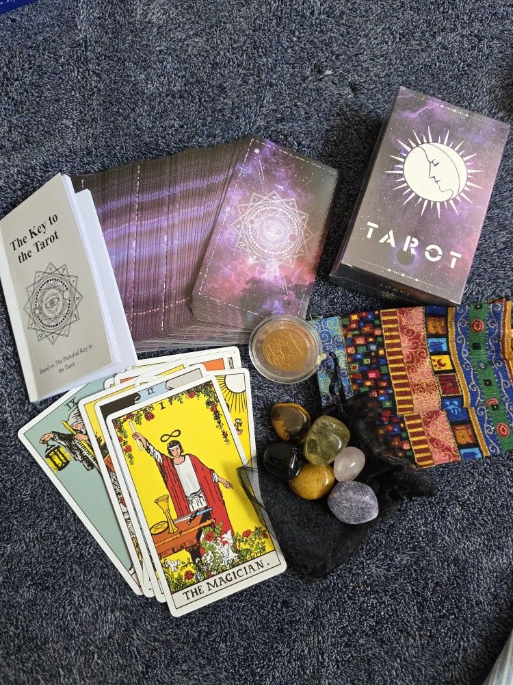 Tarot, Oraculo, Barajas, Cartas, Adivinanza., Cuarzos