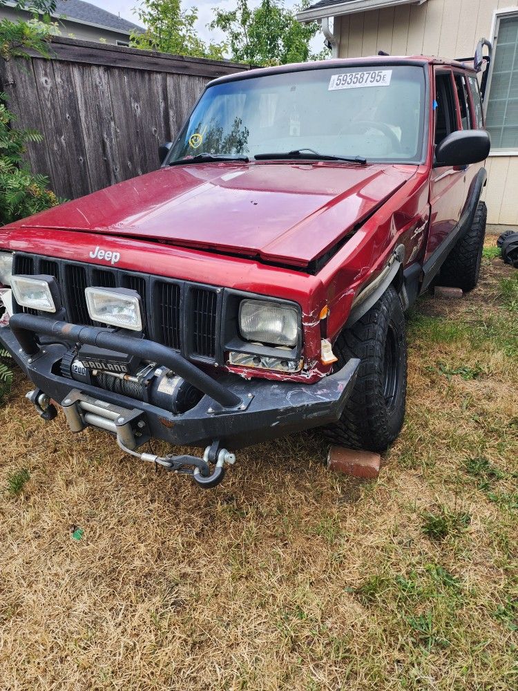 1998 Jeep Cherokee