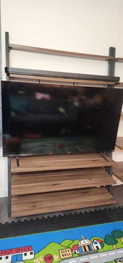 Leaning TV Entertainment Stand