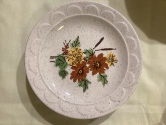 Vintages plate set