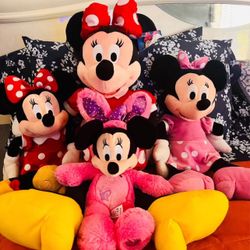 Minnie Mouse bundle! 
