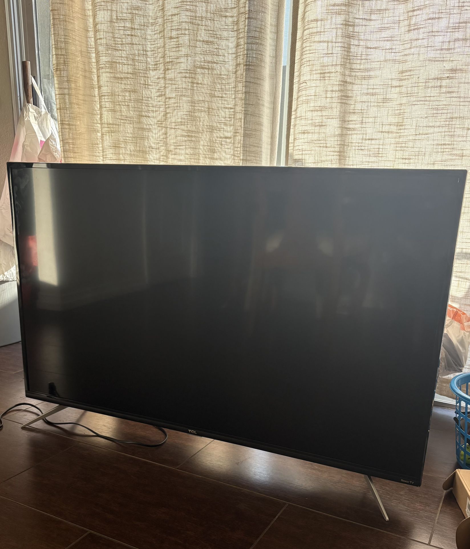 43” Roku TV TCL