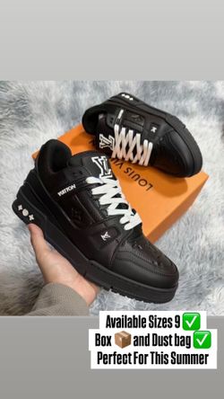 Black LV Trainers 👟