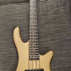 RARE 4 String Schecter Bass Guitar 