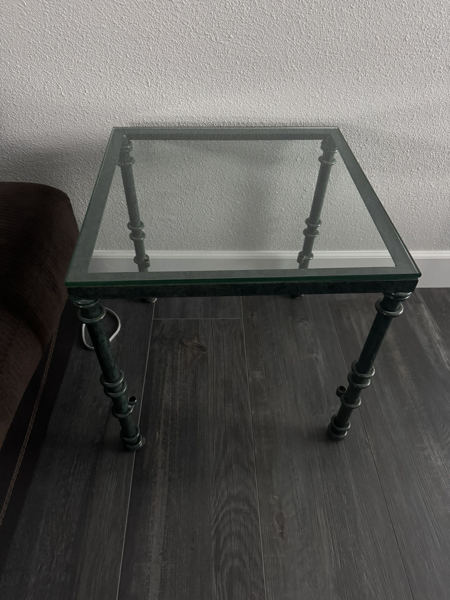 2 Matching End Tables
