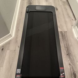 Walking Pad (Great condition!)