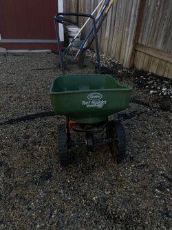 Scott’s turf builder seed spreader