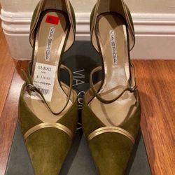 Via Spiga Army Green Suede Heels 8.5