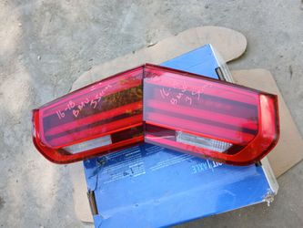 2016-2018 BMW 3 series Trunk Taillight