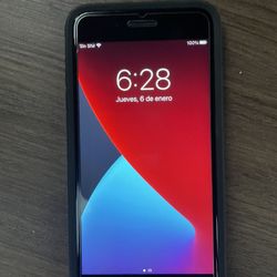 iPhone 8 Plus 64Gb Unlock 290$