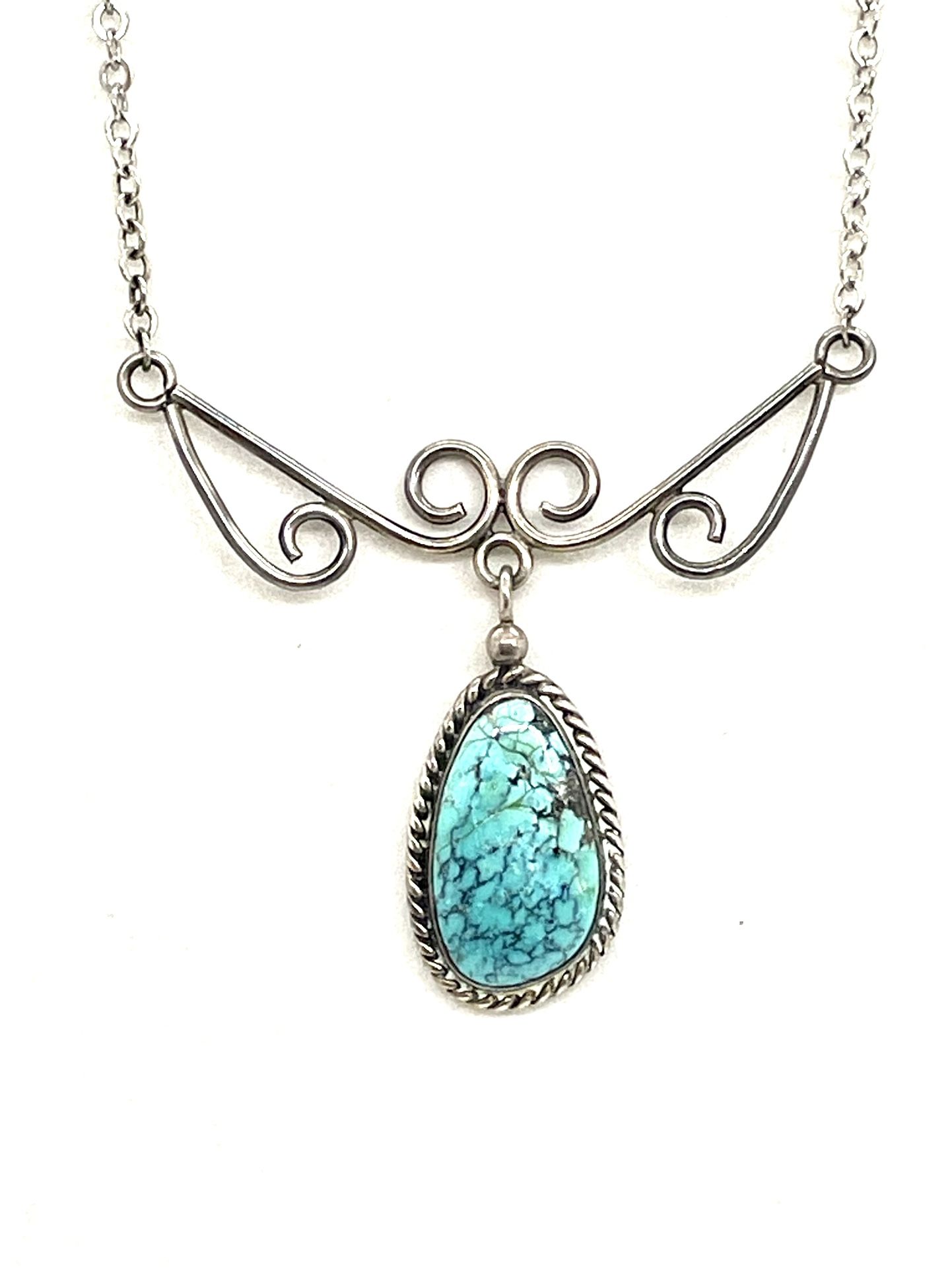 Vintage Silver Turquoise Pendant Necklace 
