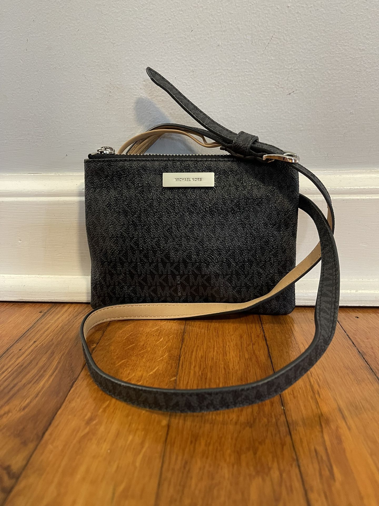 Beautiful Michael Kors Monogram BeltBag
