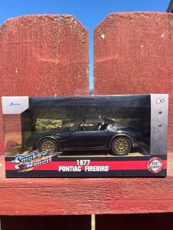 Jada 1977 Pontiac Firebird Smokey and the Bandit Die-Cast Car